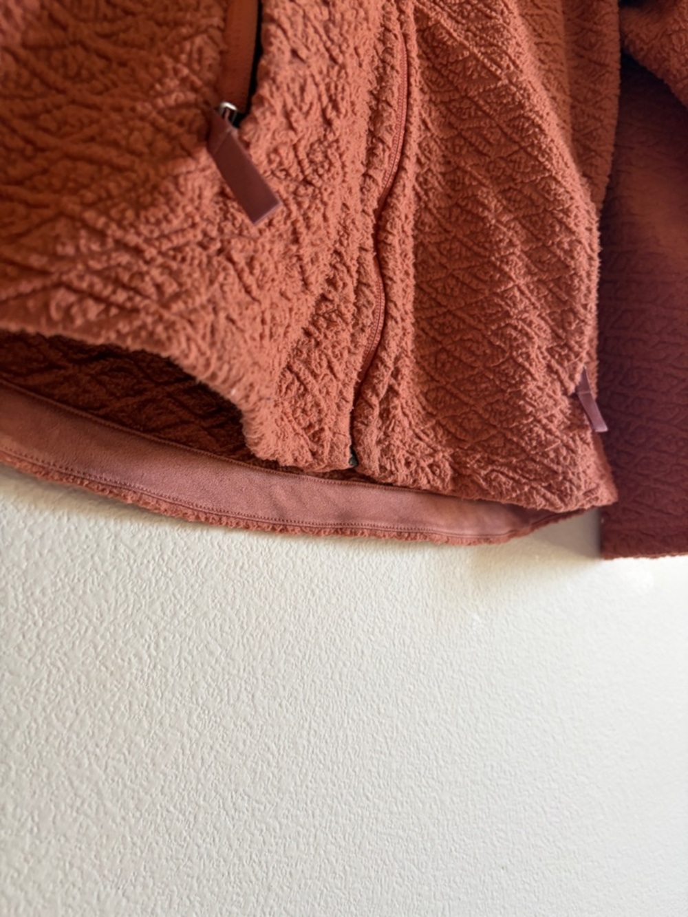 Patagonia Rust-Orange Textured Fleece Jacket - Picture 6 of 8